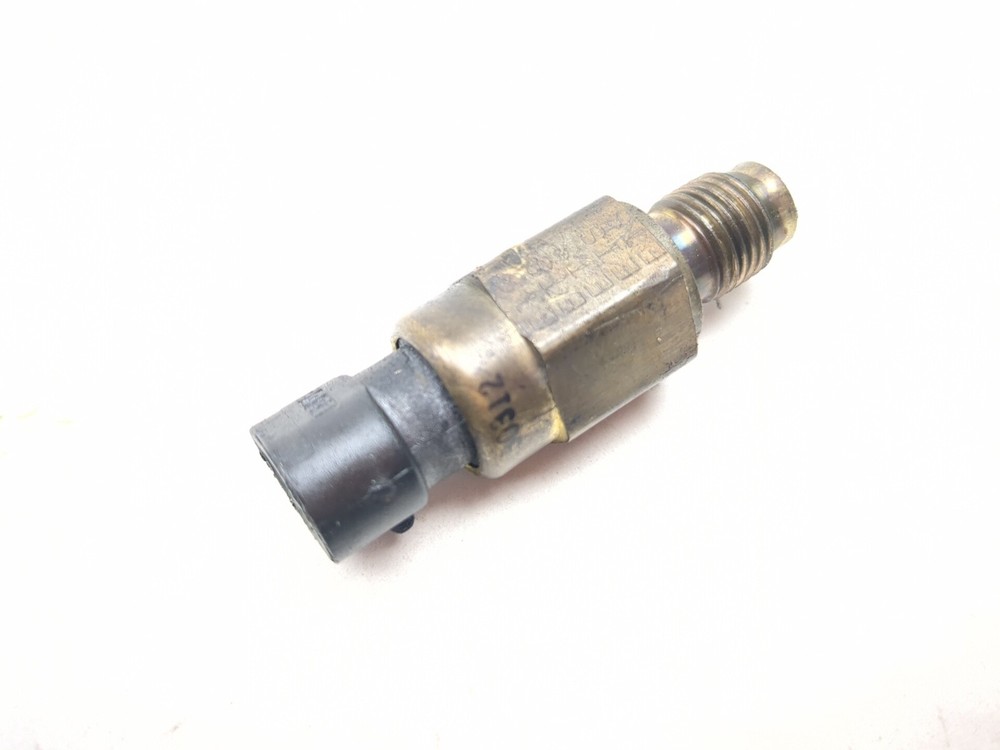 99-06 Harley FLHTCI Electra Glide Classic Engine Temperature Sensor