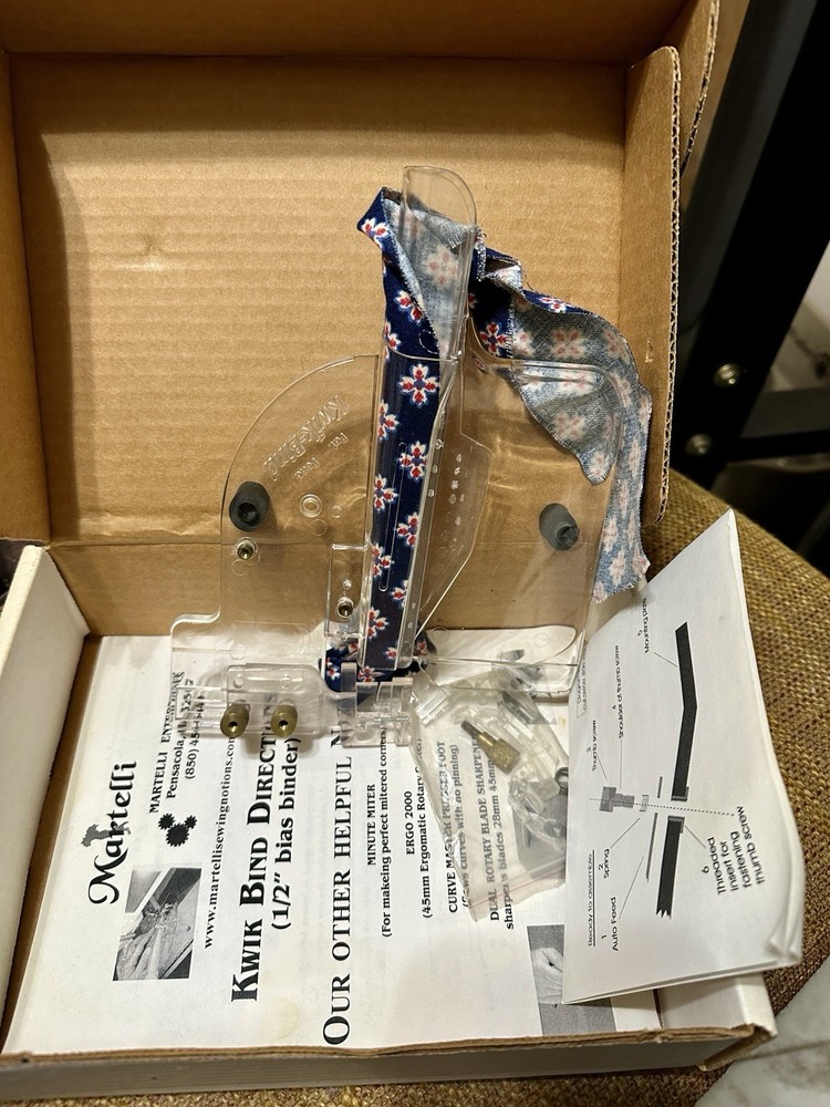 Martelli Kwik Bind And Auto Feed For Quilting. Sew binding quickly!