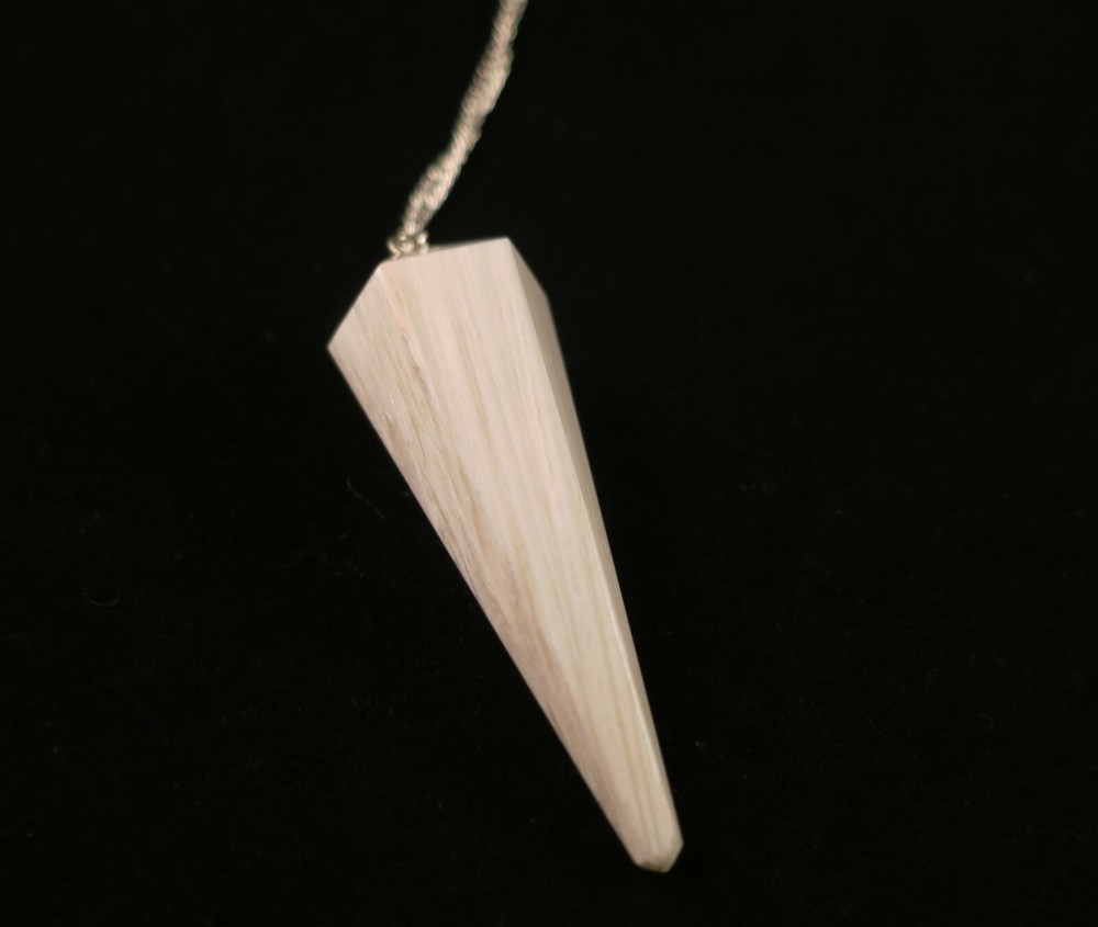 SCOLECITE CRYSTAL PENDULUM - INDIA