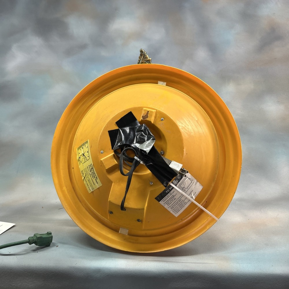 Vintage Kodak Cascade Lighted Plastic Advertising Clock in original Box. It Work