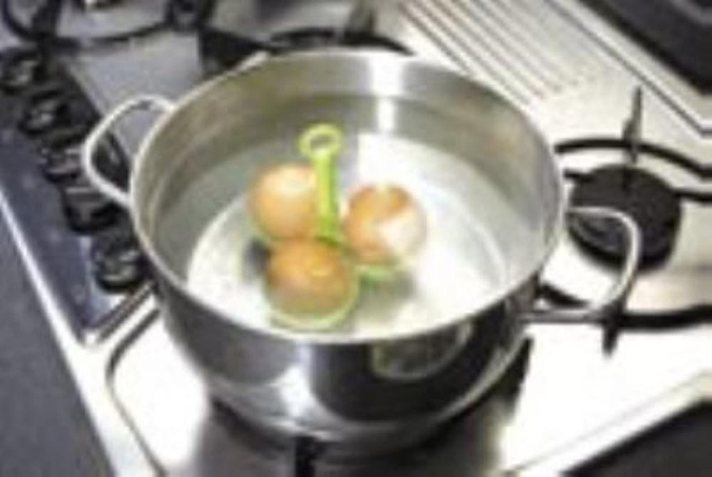 Egg Cup 9x2.5 Centimeters 1PcSilicone Guranteed Quality 5180a