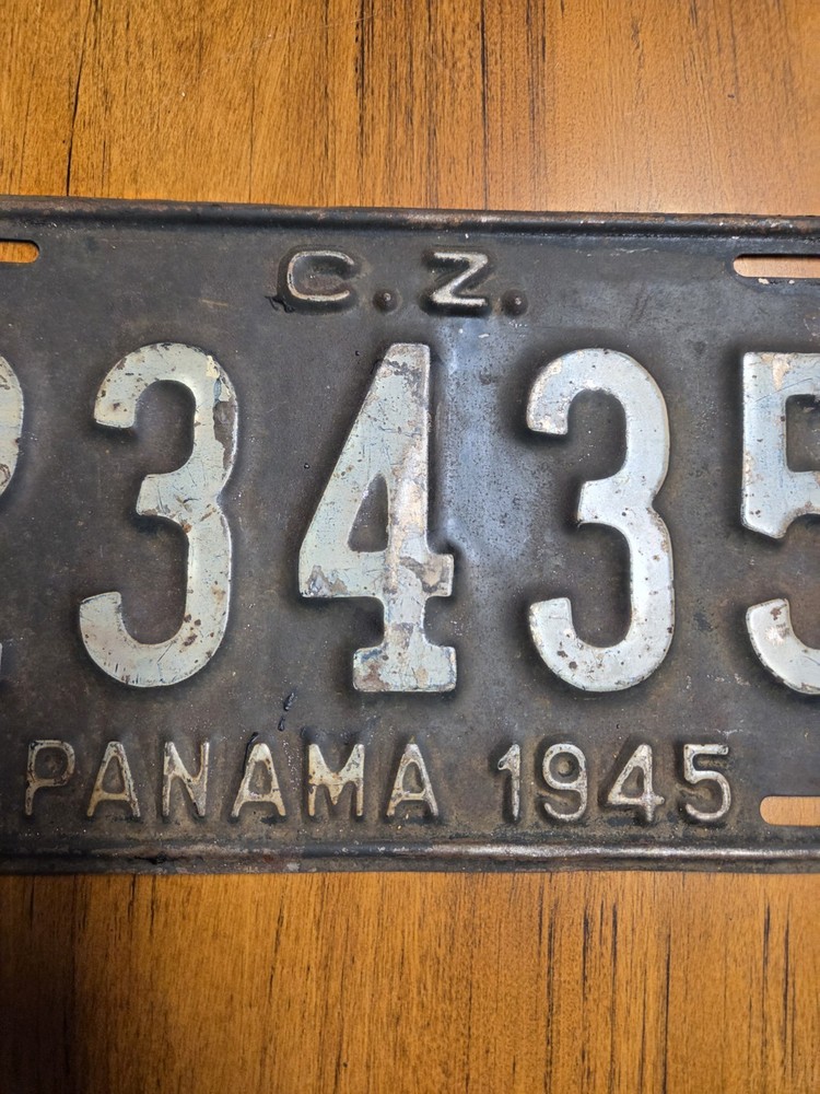 1945 Panama License Plate