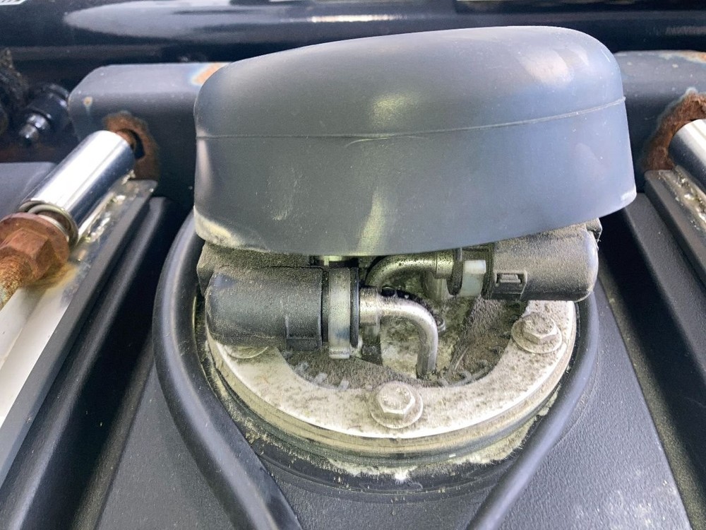 Peterbilt 579 Left/Driver DEF Sensor - Used