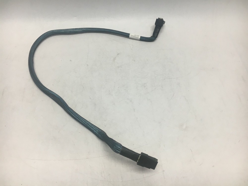 Amphenol Mini SAS RAID Cable ATD7909054EU REV AX2