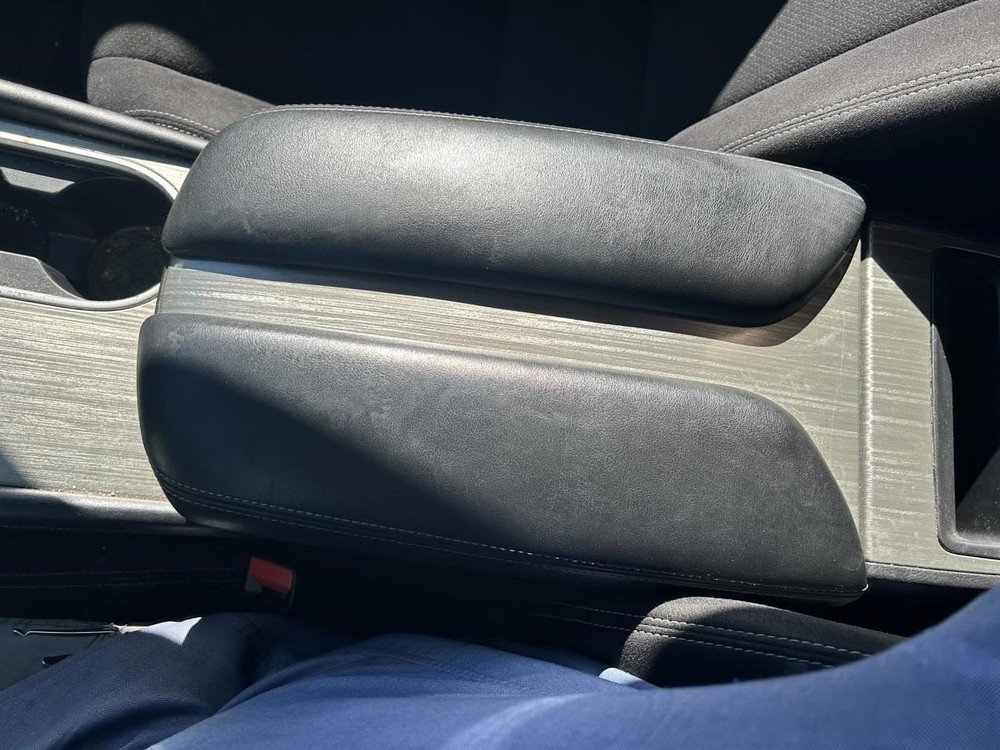 MURANO 2018 Fuse Box Cabin 104722486