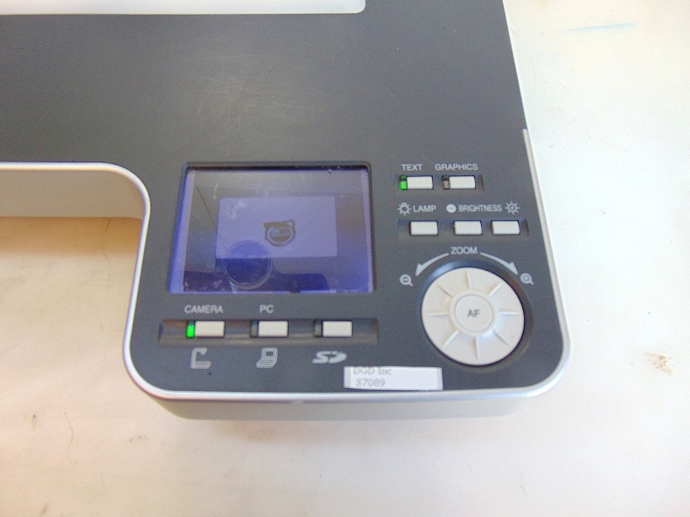 Elmo Visual Presenter Projector Model P100 - With Remote-Works Good - S7089