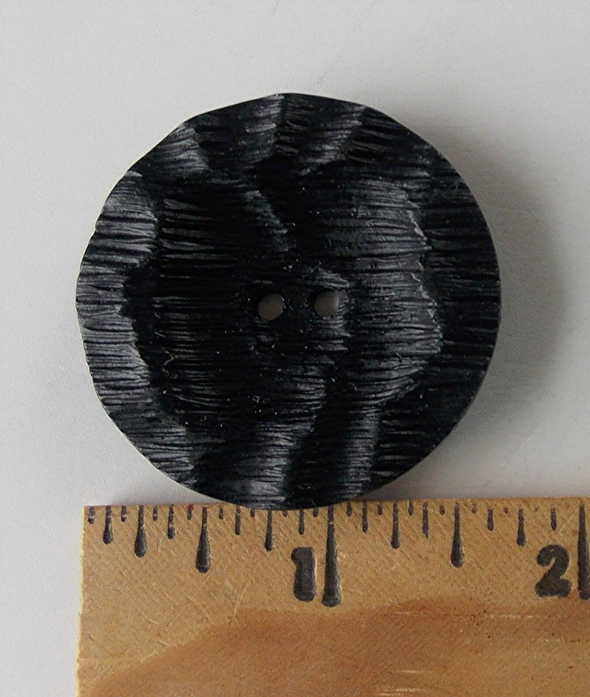 ONE LARGE SINGLE VINTAGE BLACK PLASTIC 1 3/4" DIA. ROUND 2-HOLE STATEMENT BUTTON