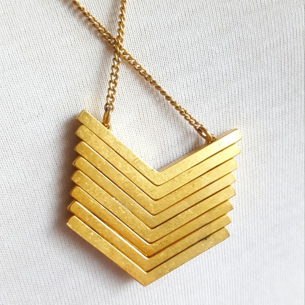 J. CREW Chevron Crystal Necklace 💎💎 Adjustable drop 30" - 33"