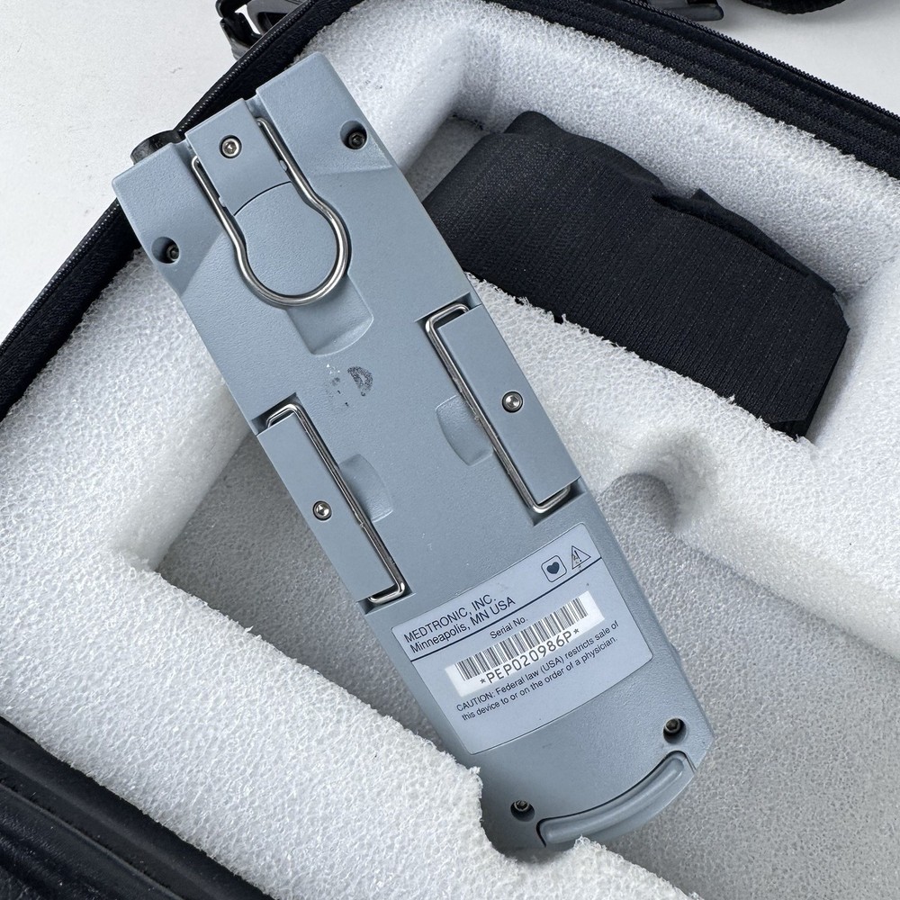 Medtronic 5348 Single Chamber Temporary Pacemaker With Case