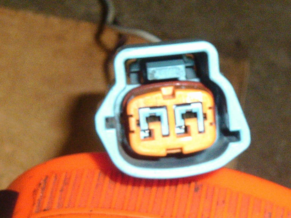 Connector Swirl Control Valve Control Vacuum Check Switch Nissan SPDB28-111