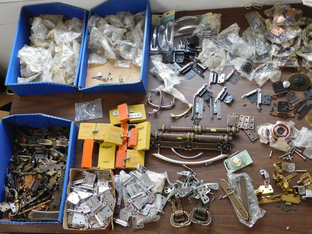 2500+ PIECES! NOS 60's & 70's Vintage Kitchen Cabinet Hardware Hinge Pulls Misc
