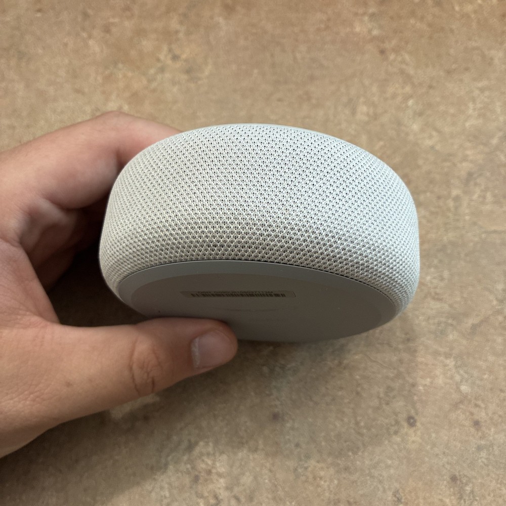 Amazon Echo Dot 3rd Generation Smart Speaker Sandstone D9N29T No Cord
