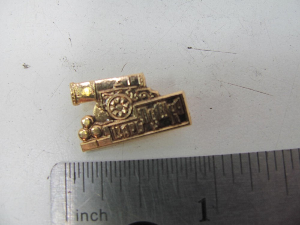 RUSSIAN SOVIET CCCP SMALL LAPEL PIN BADGE CANNON