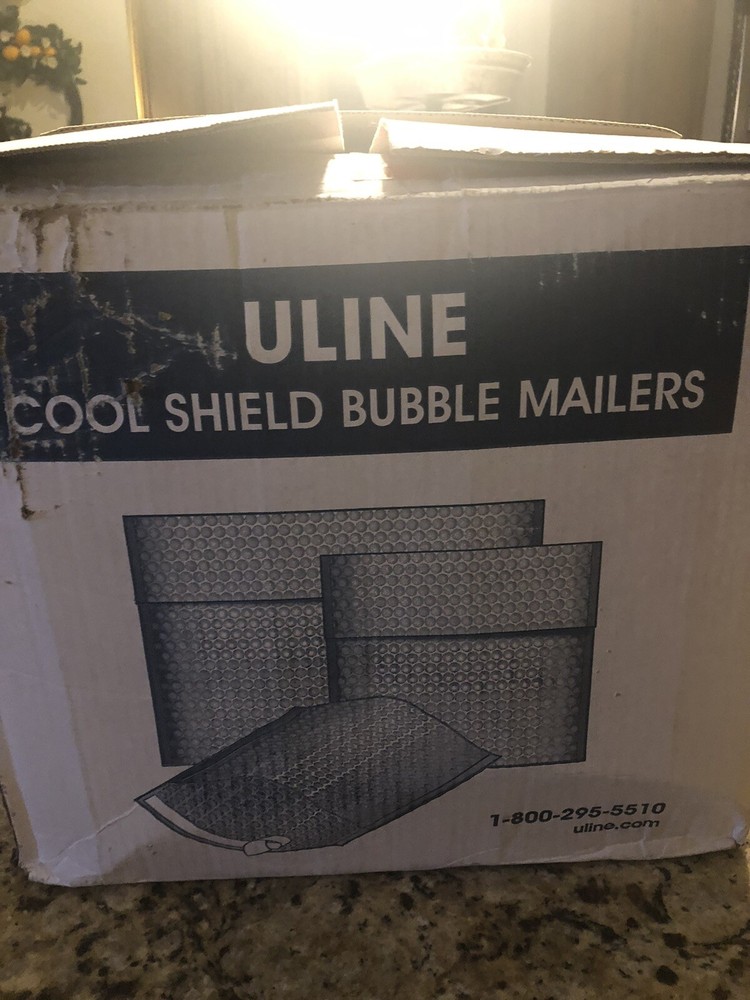 Cool shield bubble mailers 6 1/2 x 10 1/2 100 case