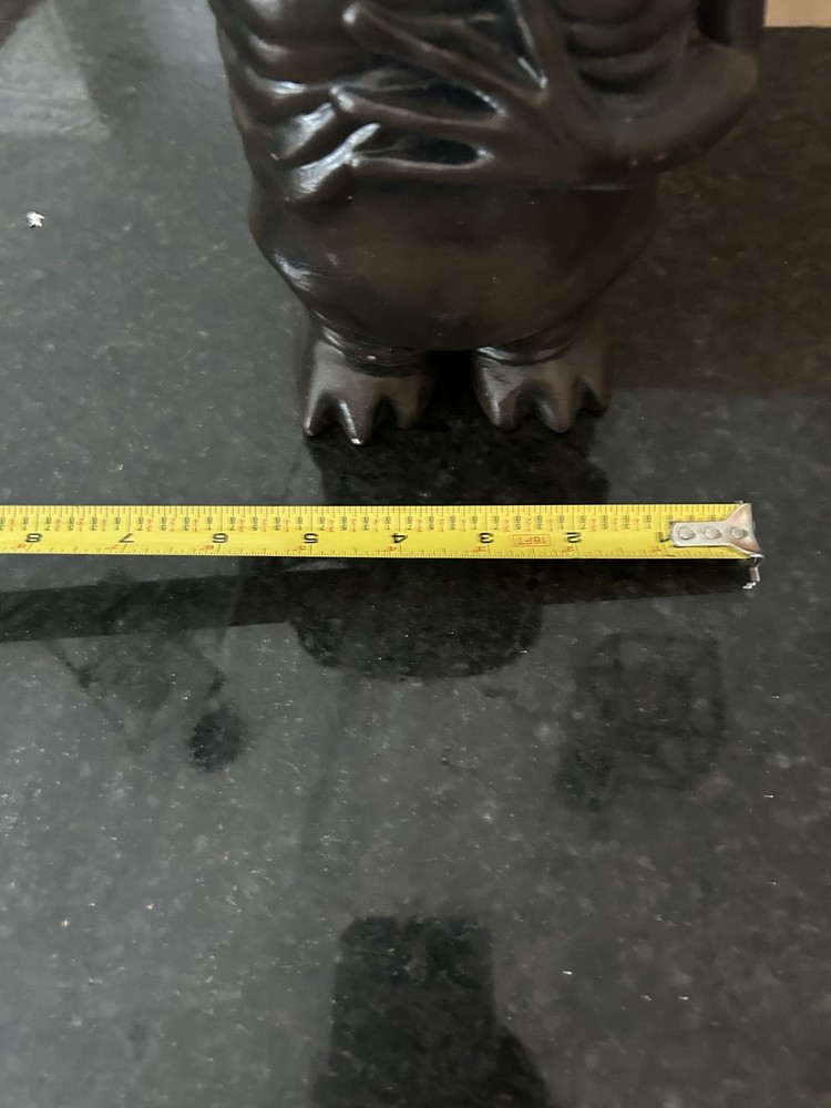 Vintage 1982 E.T. Ceramic Mold Figure Hand Painted Black 10x5 Sci-Fi