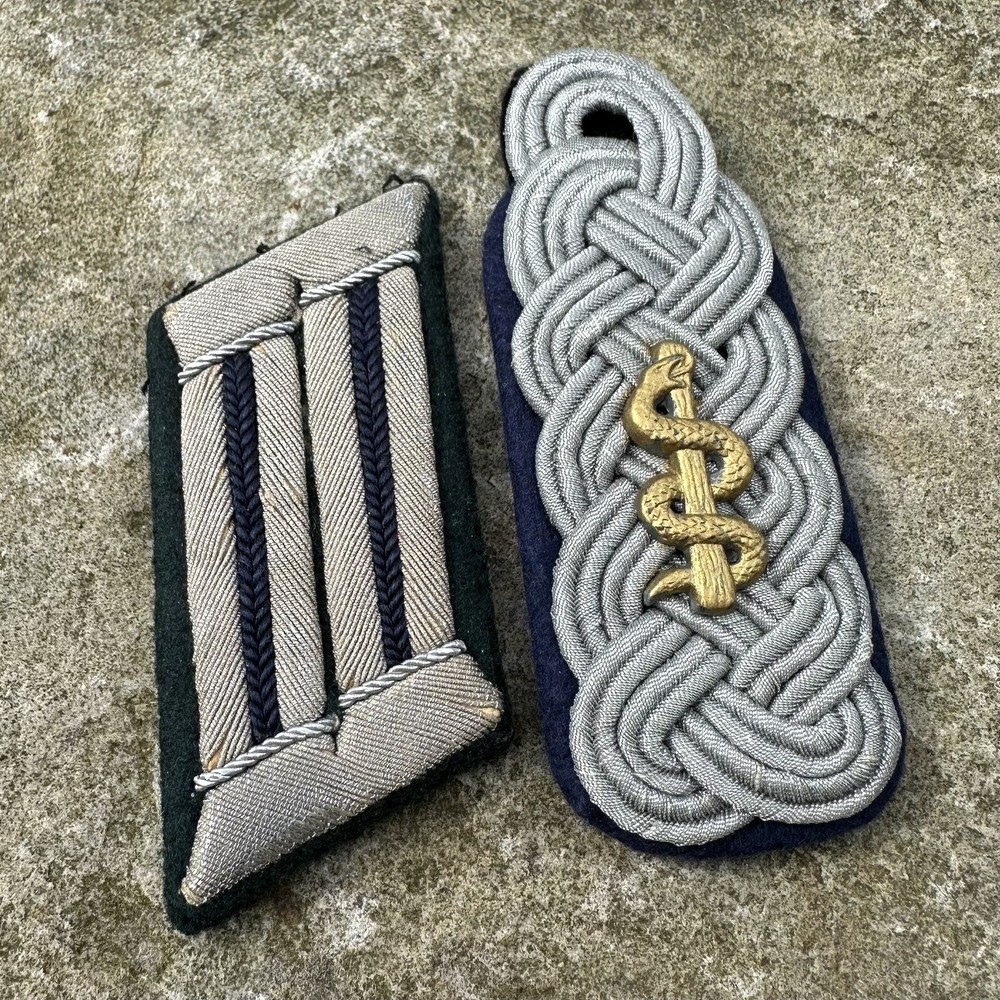 ORIGINAL WWII WW2 German Medic Officer Shoulder Board Collar Tab Group