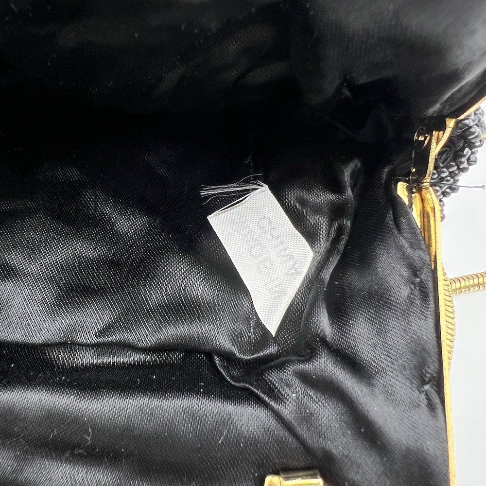 Clam Shell Black Beaded Vintage Clutch with Chain Strap