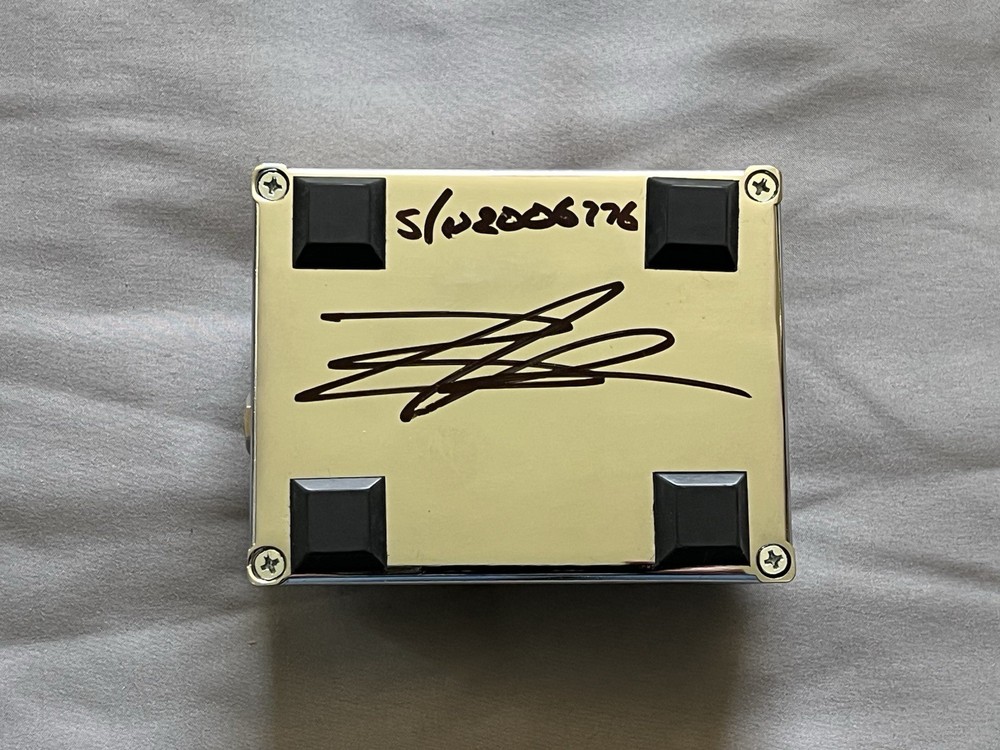 Red Witch Deluxe Moon Phaser - Chrome