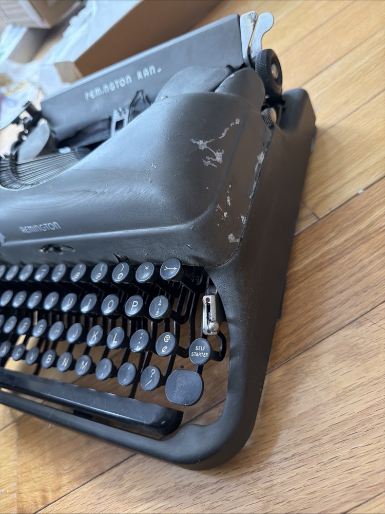 Remington Rand 1940s Typewriter