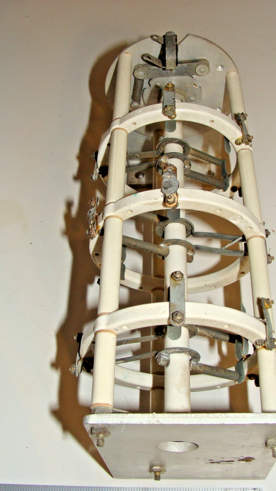 Large RF Ceramic Rotary Switch, 3P4T