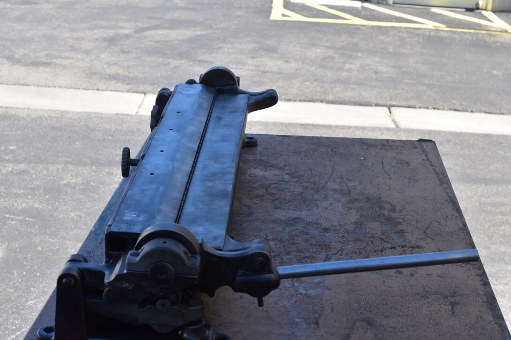 Pexto 30" bar folder vintage 1910