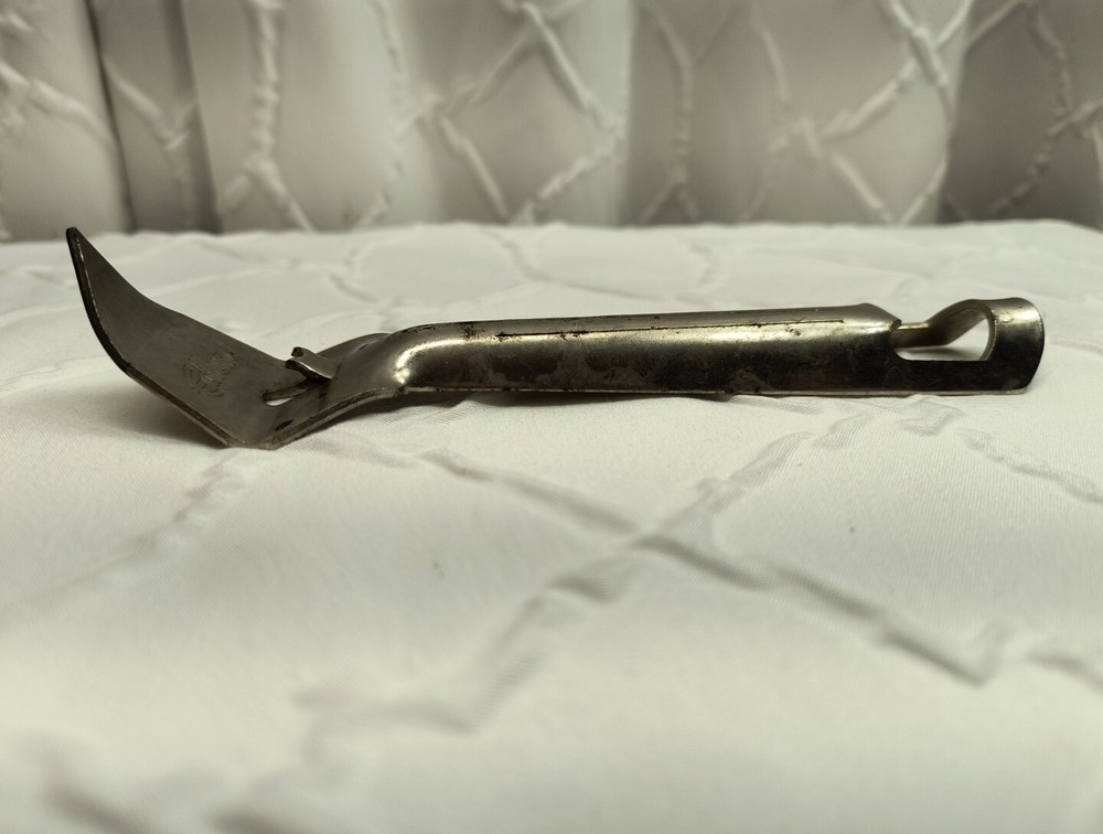 Edlund King Size Tu Way - Opens Bottles, Punches Cans - 6-3/4" Long