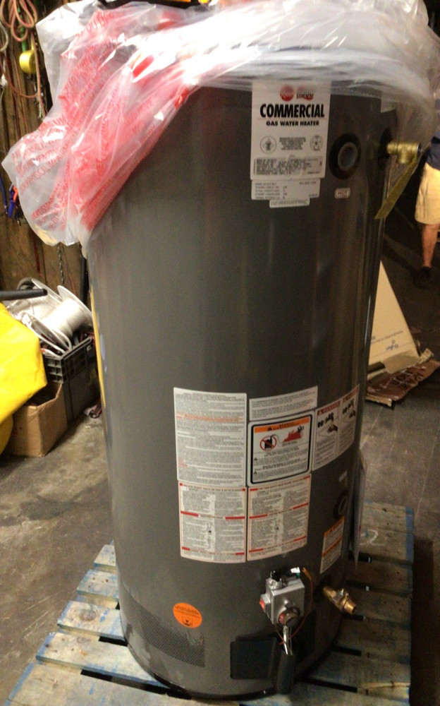 Rheem Rudd Commercial Gas Water Heater Model G75-75N-3 Natural Gas 75K New