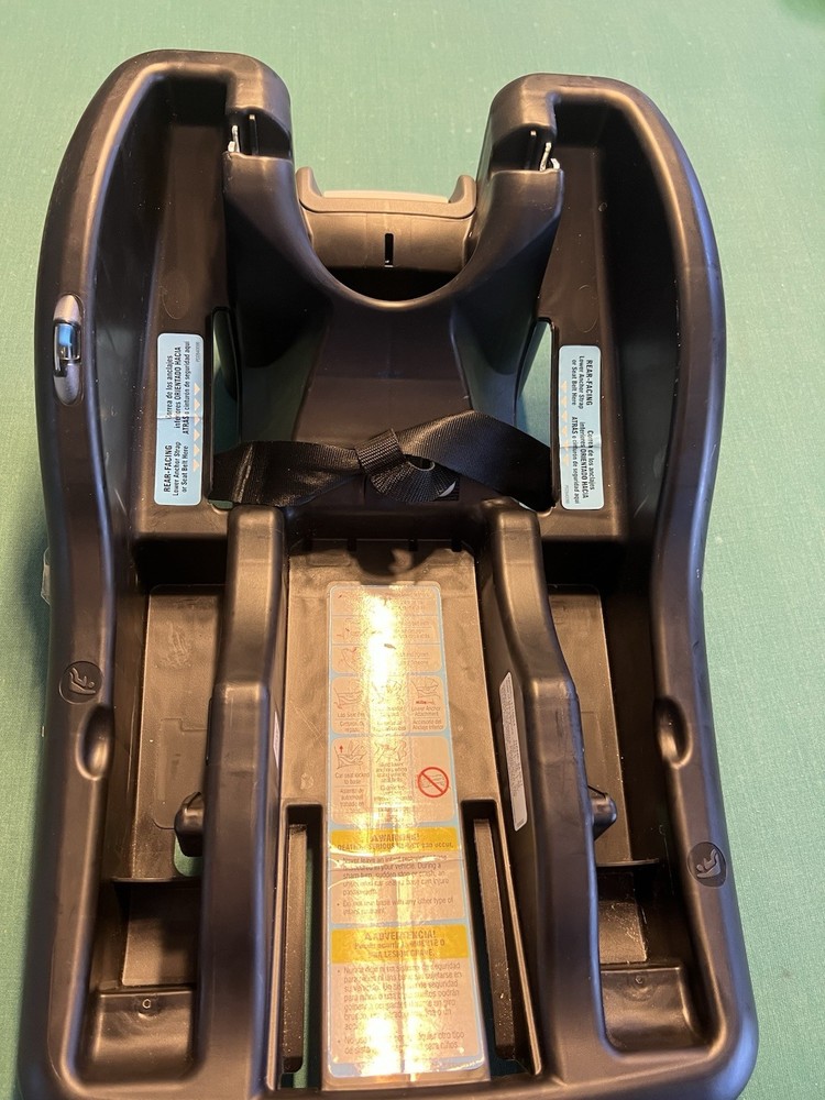 GRACO QUICK CONNECT BASE MODEL 2110534
