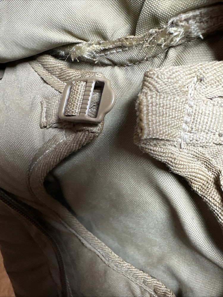 USMC Hydration Pack Eagle Industries No Bladder Coyote Camelback Water