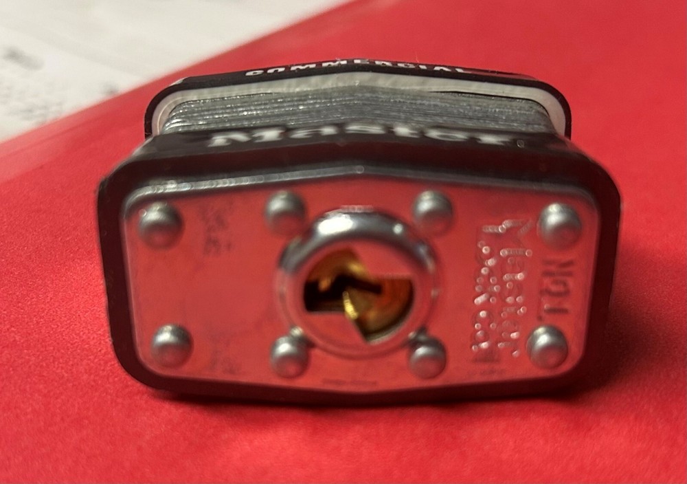 Master Lock No. 1 Commercial Padlock w/2 Keys