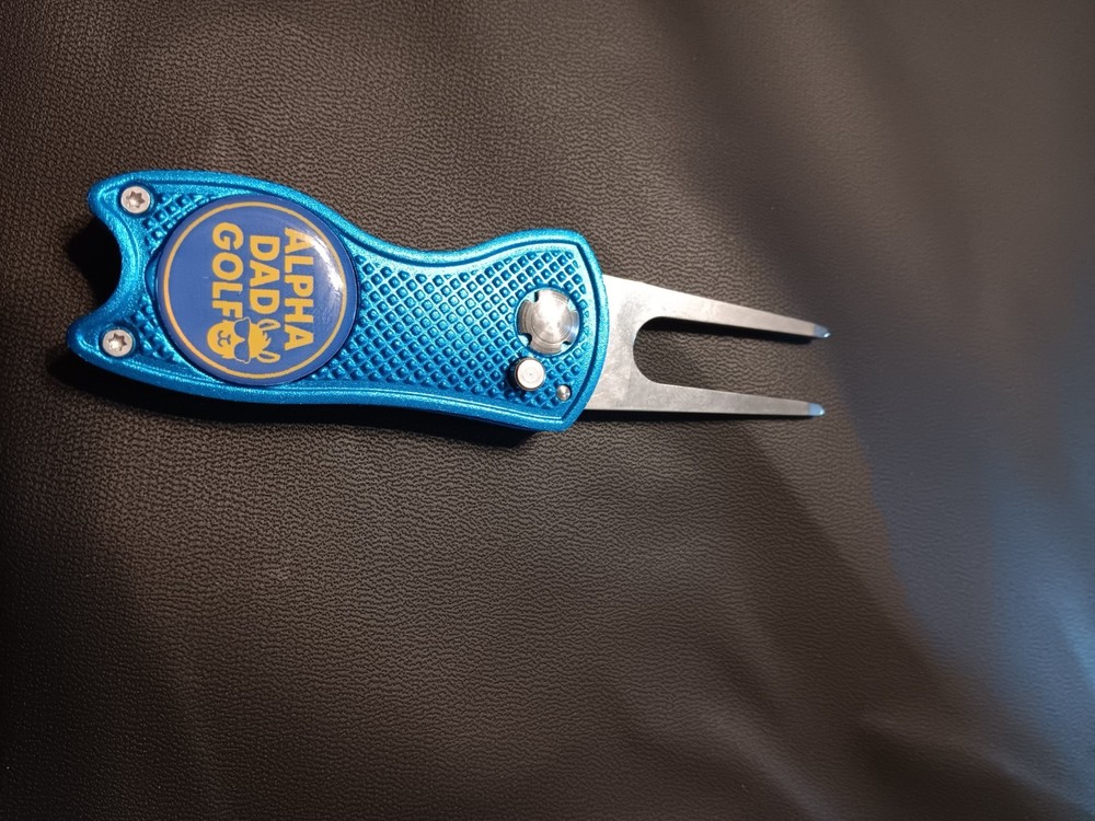 Blue Switchblade Divot Tool - Magnetic ballmarker included