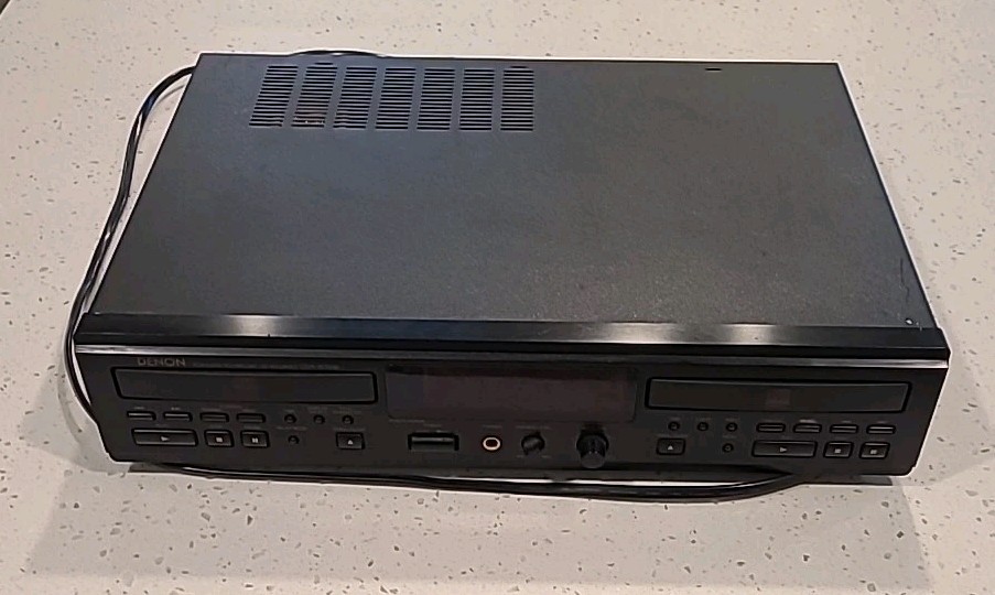 Denon PCM Audio Technology/ CD Recorder CDR-W1500