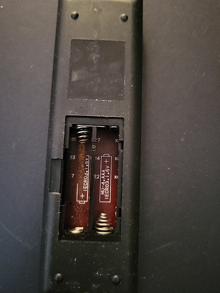 Pioneer remote control model CU-PD048 *