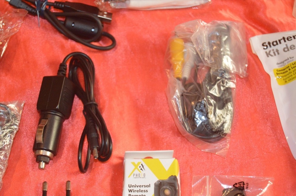 Digital Camera DSLR Starter Kit Flash USB Jack Cord Adapters Cable Nikon Pkg LOT
