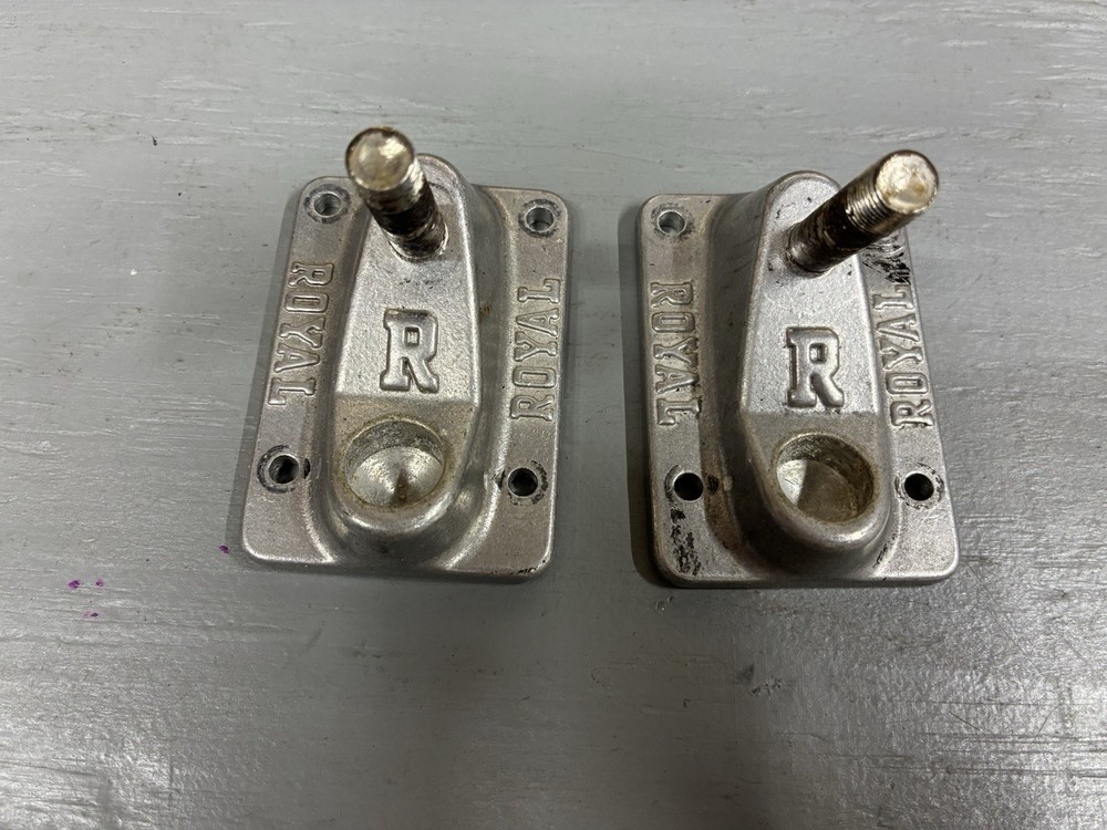 Royal Skateboard Trucks Baseplates