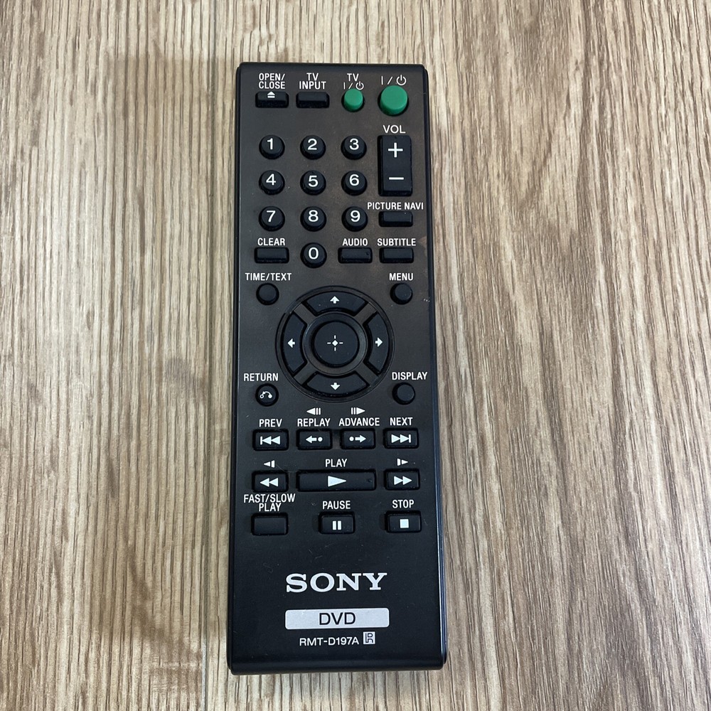 Sony Black CD / DVD Player DVP-SR210P w/ Remote - TESTED