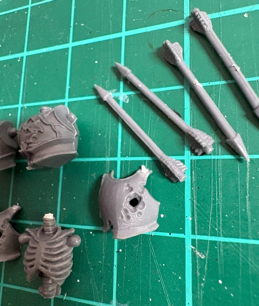 Warhammer Fantasy Skeleton Warriors Torso Armor + Arrows Bundle Vintage Bits