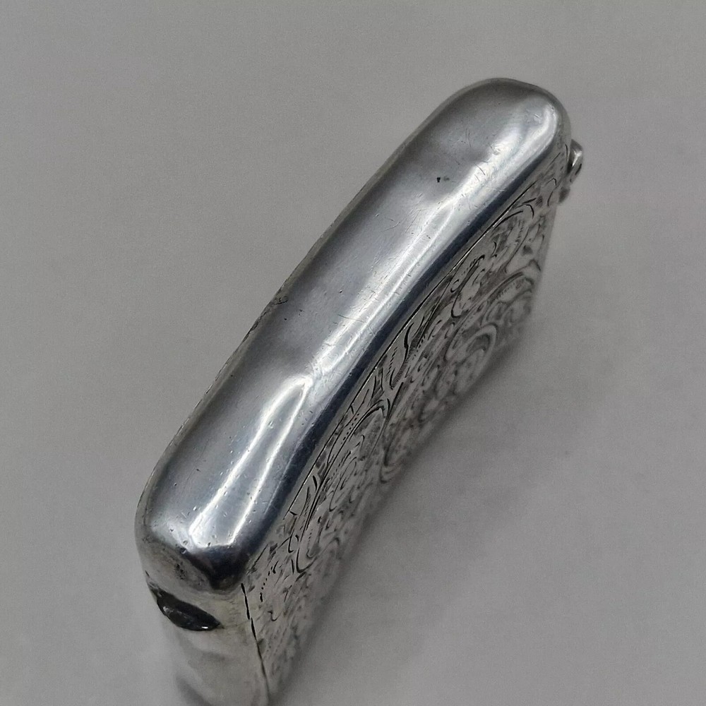 Rare Solid Silver Vesta Case With Two Compartments by Thomas & Marshall 1906