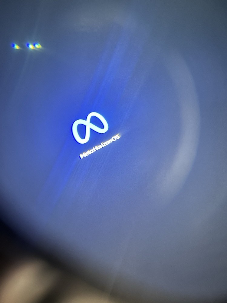 Meta Oculus Quest 3S - 128GB Headset ONLY - Pixel READ