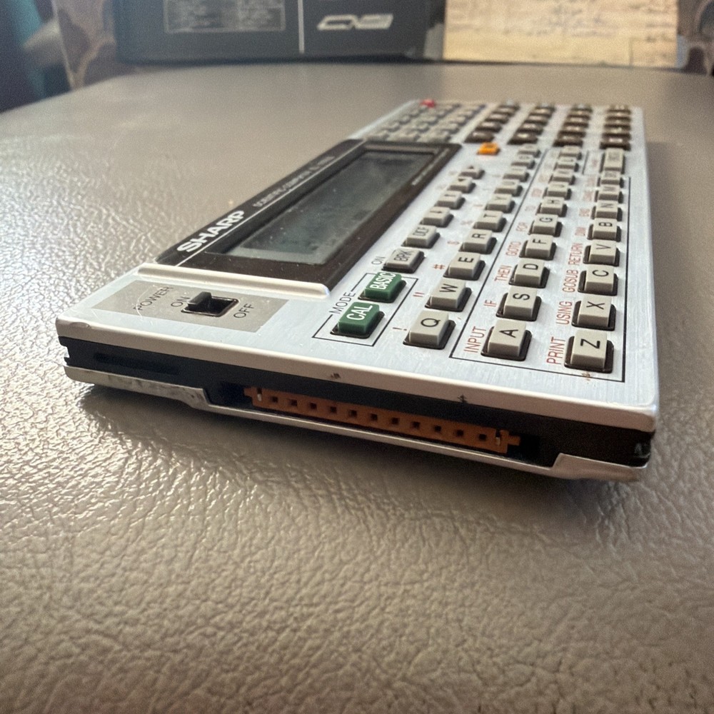 Vintage Sharp EL-5500II With Textbook Scientific Computer Working