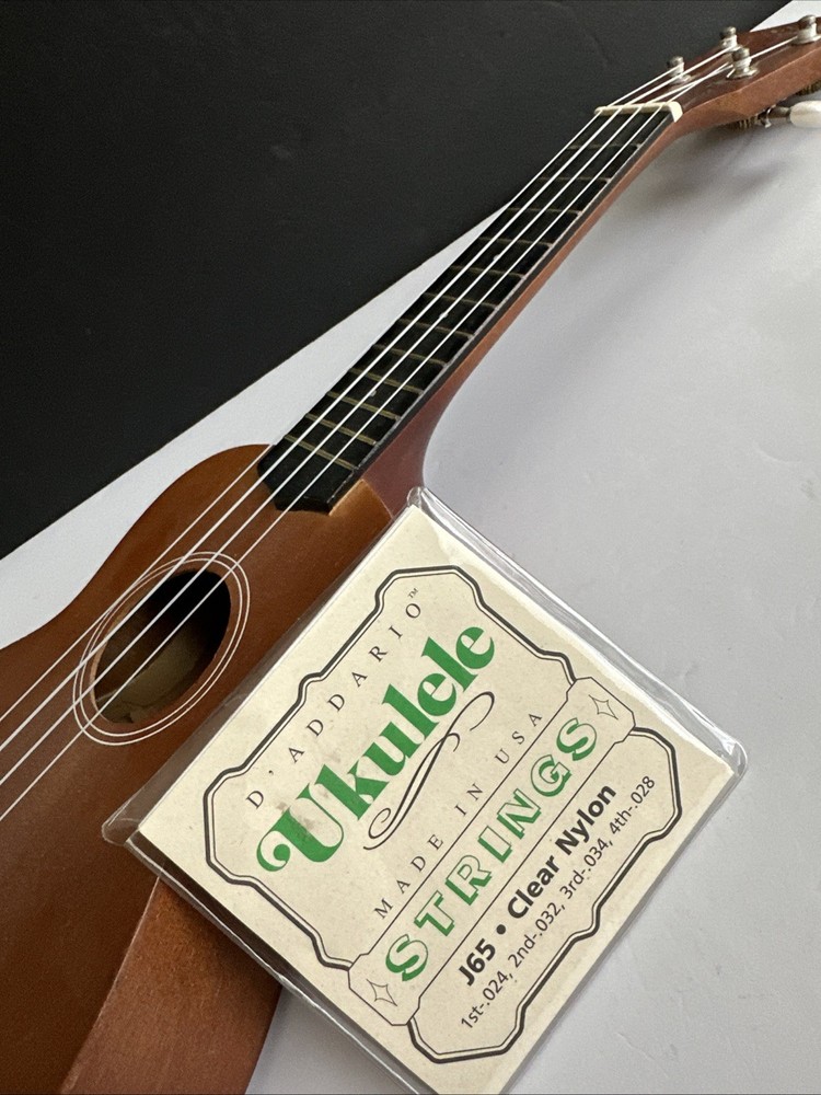 Lanikai LU-11 Ukulele Extra Strings