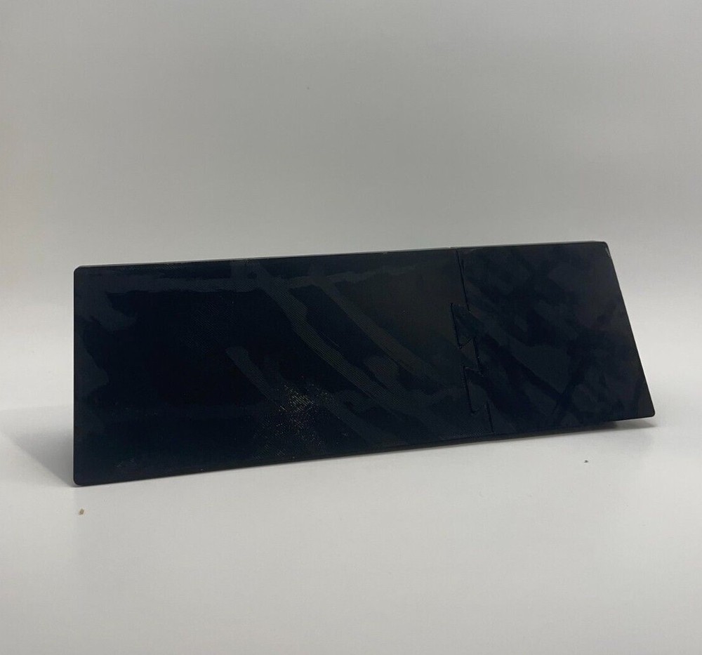 Gameboy Advance & 8 Game's in Cases Display - DISPLAY ONLY (Customize Colors)