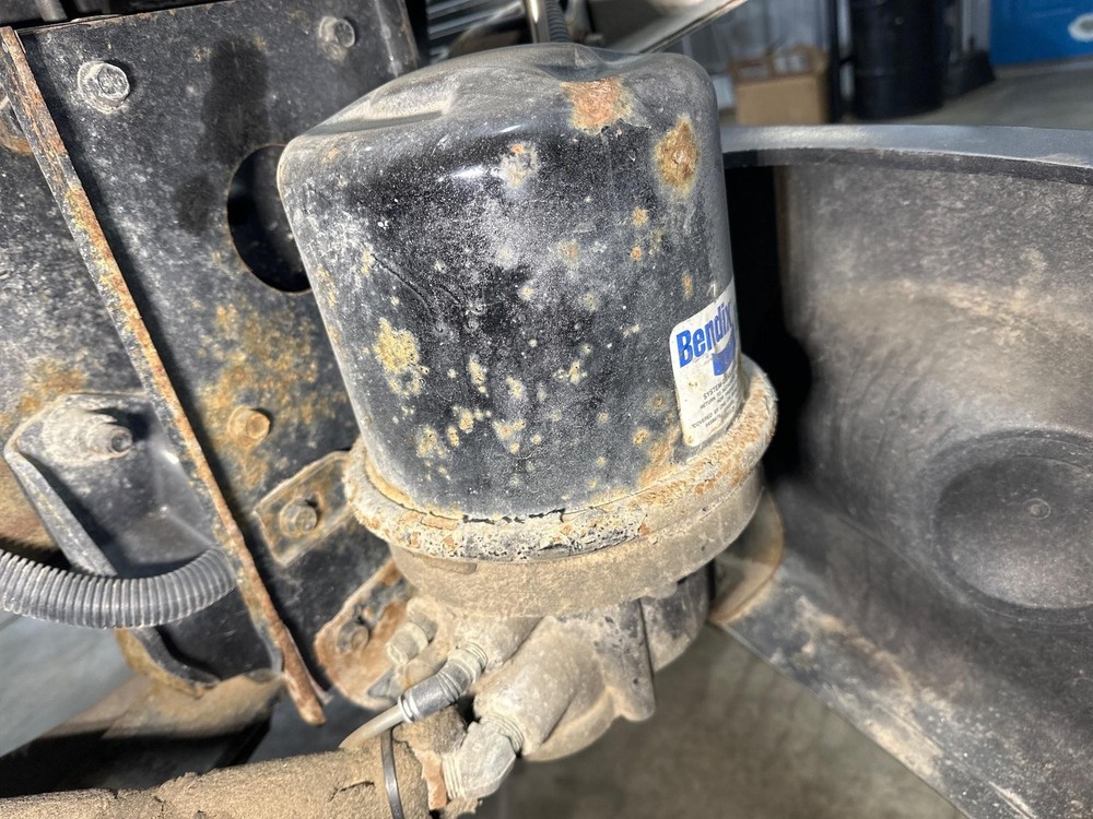 Bendix AD-IP Air Dryer - Used