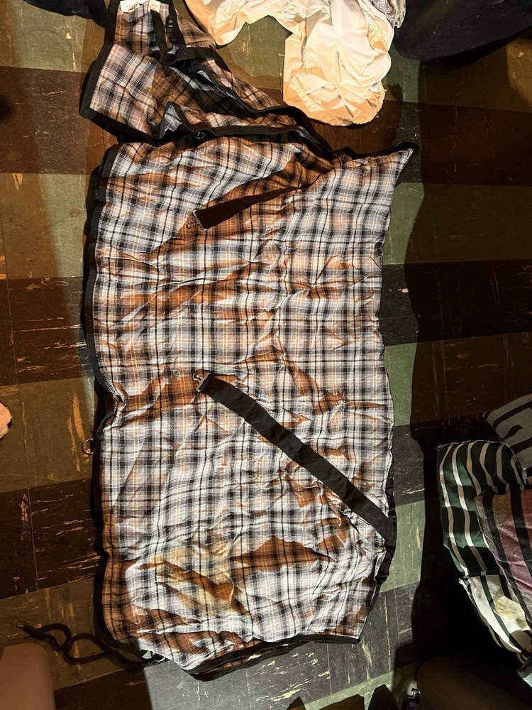 Light Stable Sheet Horse Blanket