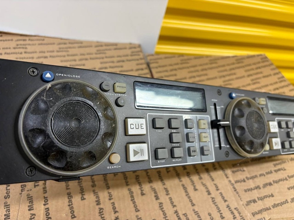 Gli Pro DC-9000 Dual CD DJ Controller