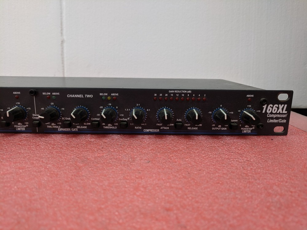 DBX 166XL 2-Channel Compressor Limiter/Gate Effects DSP Processor | REC256*