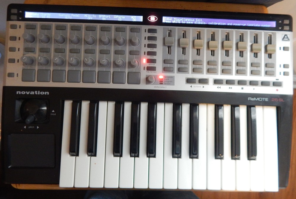 Novation ReMote SL World’s First Intelligent MIDI Controller Automap | Next‑Gen