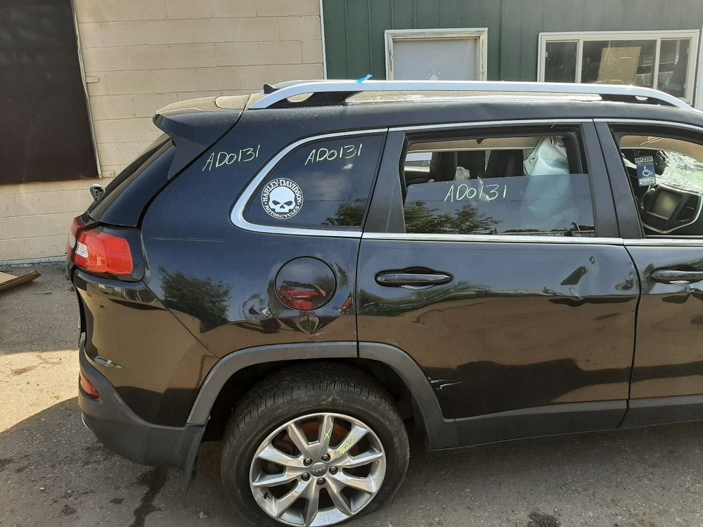 CHEROKEE 2014 Headrest 1058983