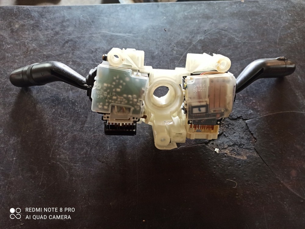 COMODO MAZDA MPV CGE6V