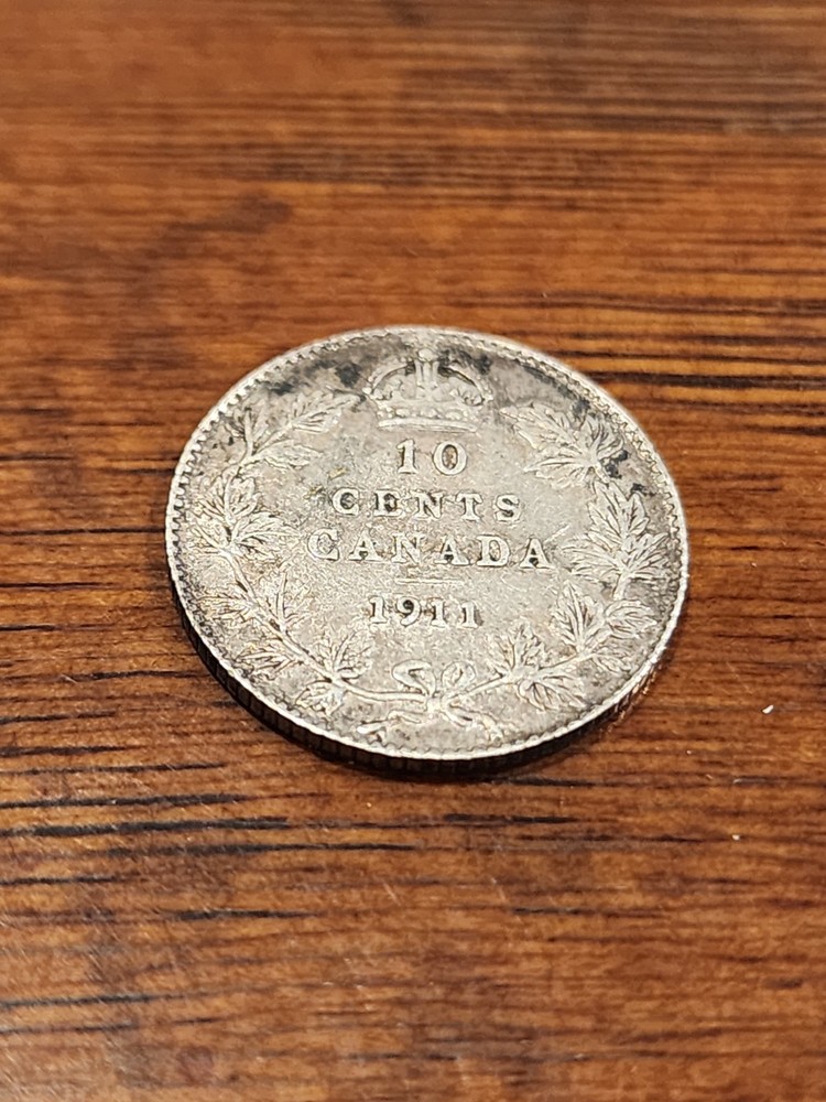 1911 Canada 10 Cents Silver Coin